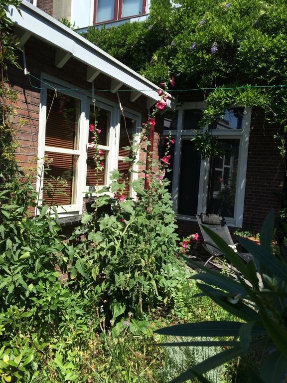 Gastenverblijf Door De Poort Tilburg Kültér fotó