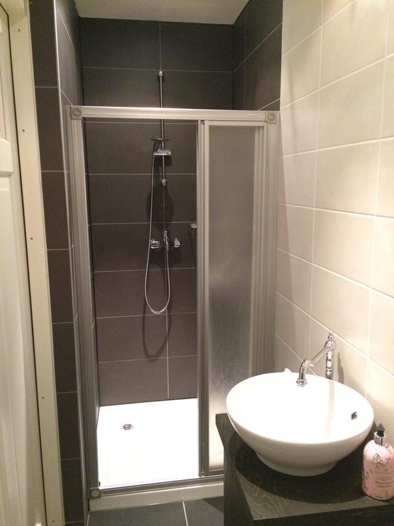Gastenverblijf Door De Poort Tilburg Kültér fotó